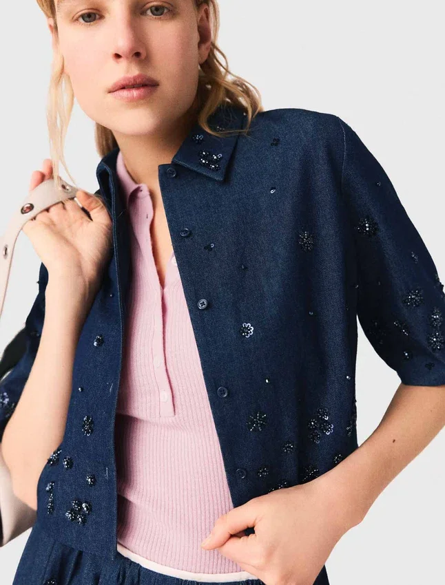 Broderad kort denimskjorta Broderad kort denimskjorta