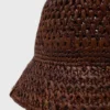 Färgglad bucket hat i naturlig raffia Färgglad bucket hat i naturlig raffia