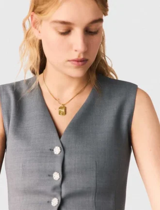Halsband med stjärnteckensplakett