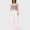 Jeans med hög midja och vida ben Jeans med hög midja och vida ben