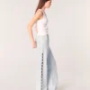 Jeans med vid ben och strass Jeans med vid ben och strass