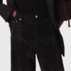 Jeans med vid ben och strass Jeans med vid ben och strass