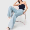 Jeans med vid ben och strass