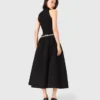 Klänning i taffeta av blandmaterial Klänning i taffeta av blandmaterial