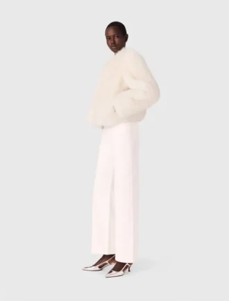Kort jacka i fuskpäls