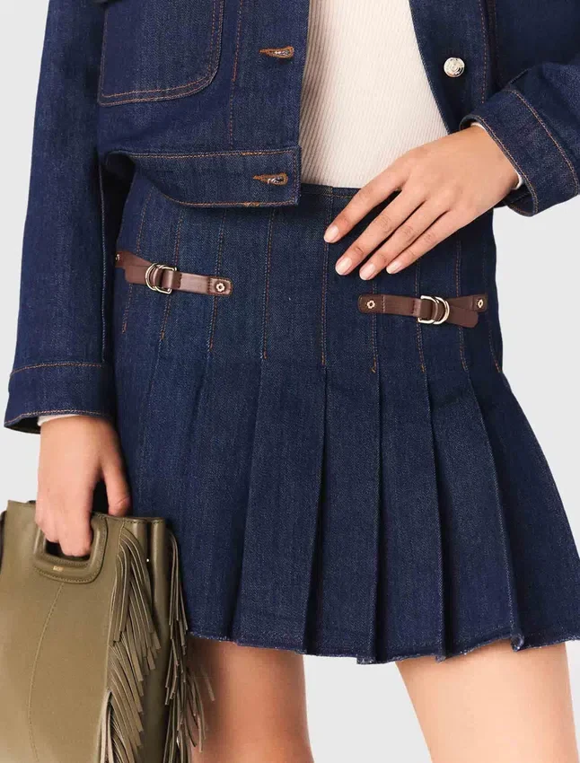 Kort jeanskjol med foder Kort jeanskjol med foder