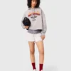Kort sweatshirt med broderad logotyp Kort sweatshirt med broderad logotyp
