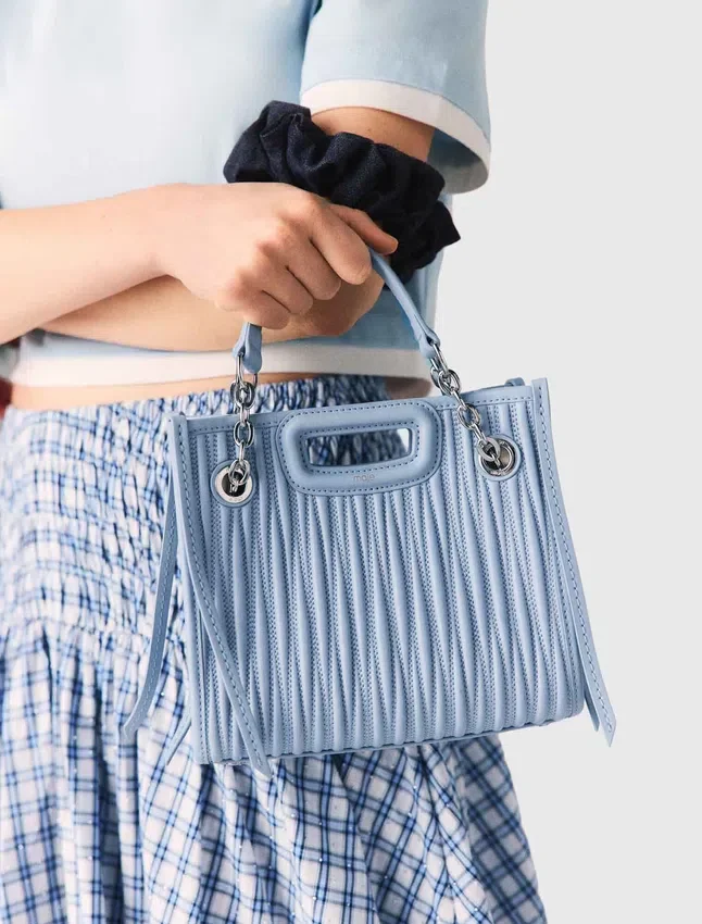 Mini-toteväska i quiltat läder Mini-toteväska i quiltat läder