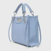 Mini-toteväska i quiltat läder Mini-toteväska i quiltat läder