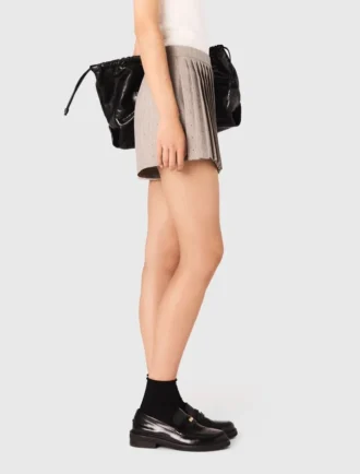 Plisserad skort med strass