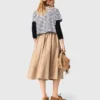 Randiga T-shirt med strassblomma Randiga T-shirt med strassblomma