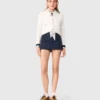 Skort med dekorerad lager-på-lager-effekt Skort med dekorerad lager-på-lager-effekt