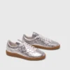 Sneakers i metallicläder Sneakers i metallicläder