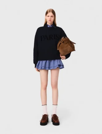 Sweatshirt med präglad Paris-logotyp