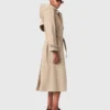 Trenchcoat med avtagbar huva Trenchcoat med avtagbar huva