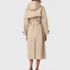 Trenchcoat med avtagbar huva Trenchcoat med avtagbar huva