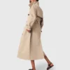 Trenchcoat med avtagbar huva Trenchcoat med avtagbar huva